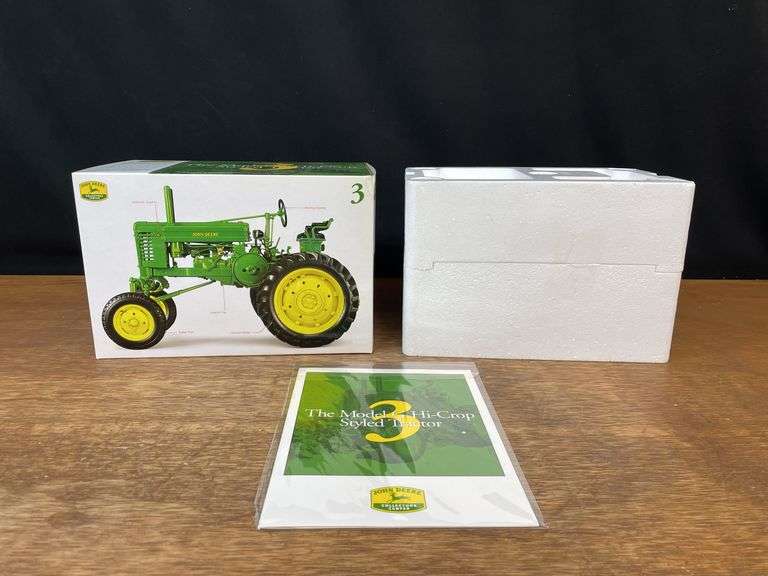 1/16 John Deere G Hi-Crop Collectors Center NIB Ertl image