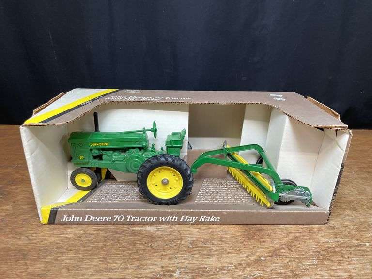 1/16 John Deere 70 + Rake Set NIB Ertl image