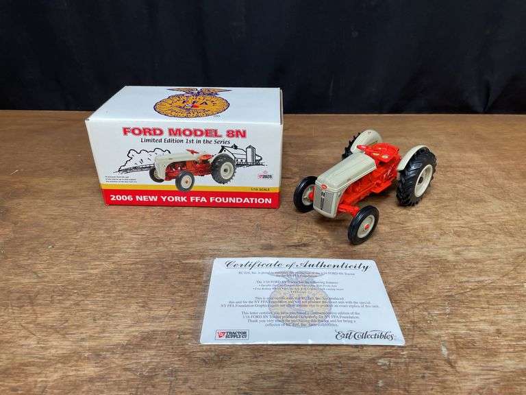 1/16 Ford 8N 2006 New York FFA NIB Ertl image