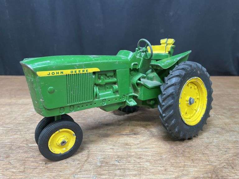 1/16 John Deere 3020 Ertl image