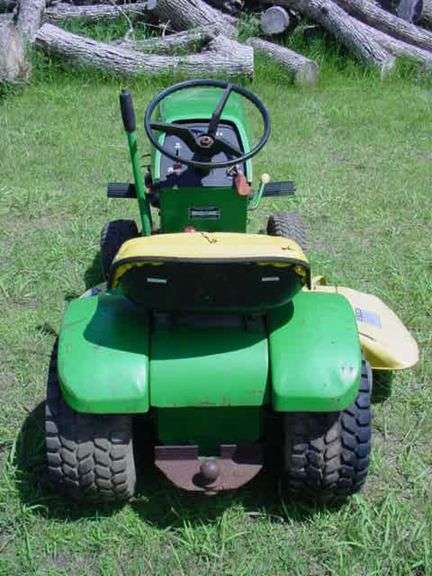 1975 John Deere 100 Round Fender