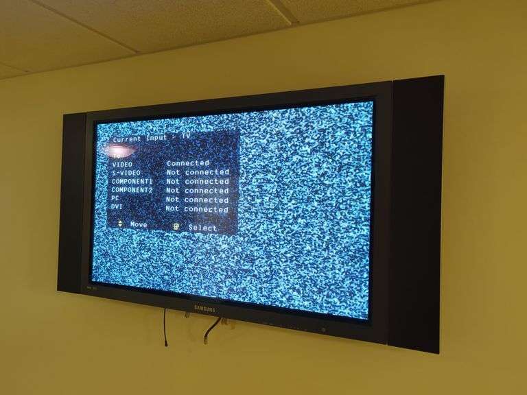 42" Samsung TV and Sony DVD/VHS Player image