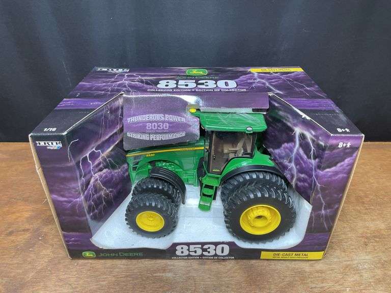 1/16 John Deere 8530 Collector NIB Ertl image