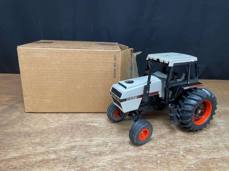 1/16 Case 2594 Collector NIB Ertl image