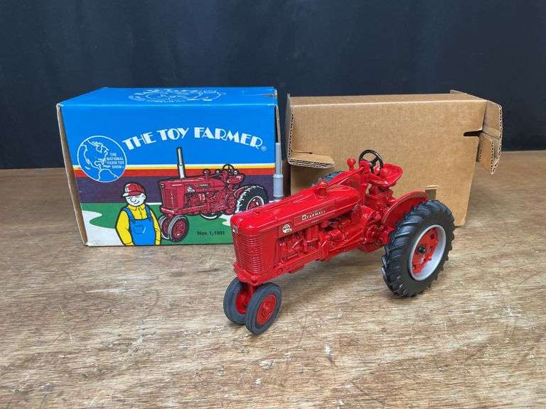 1/16 Farmall Super M-TA 1991 NFTS NIB Ertl image