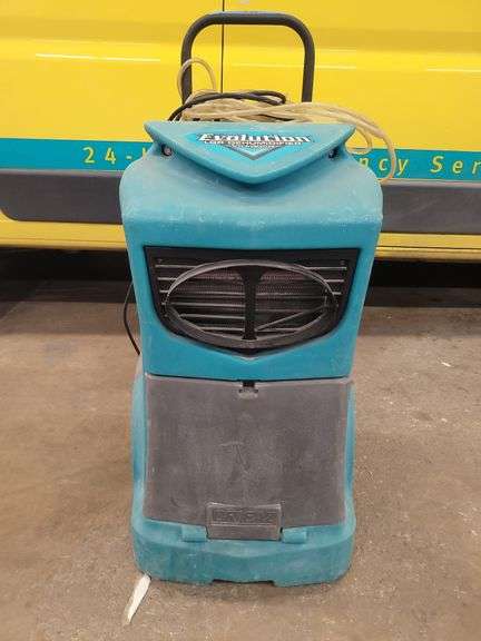Dri-Eaz Evolution LGR Dehumidifier...Model:F292-SM. Total Hrs:6098 image