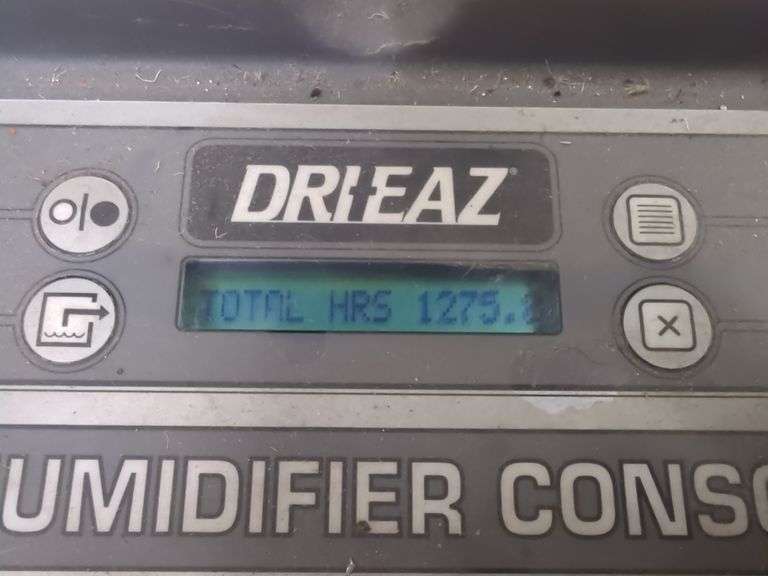 (1) Dri-eaz Evolution LRG Dehumidifier