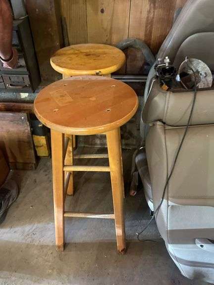 Stools, Seats, and Contents of Wall