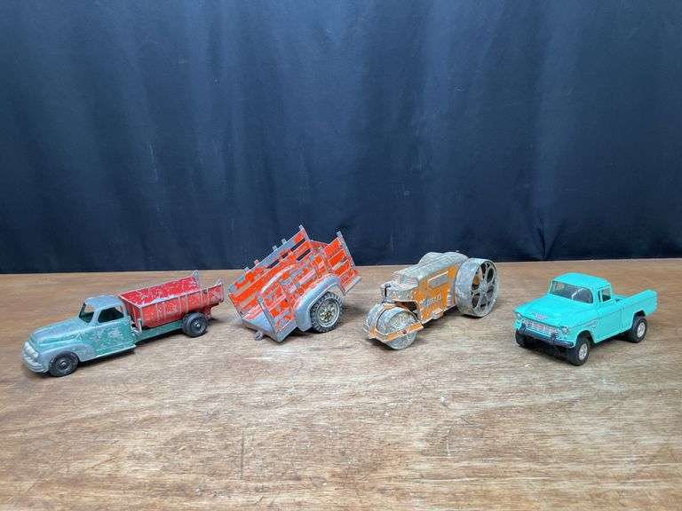 (4) Trucks, Trailer, Roller image
