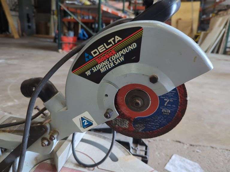 Delta 10" Sliding compound Miter Saw