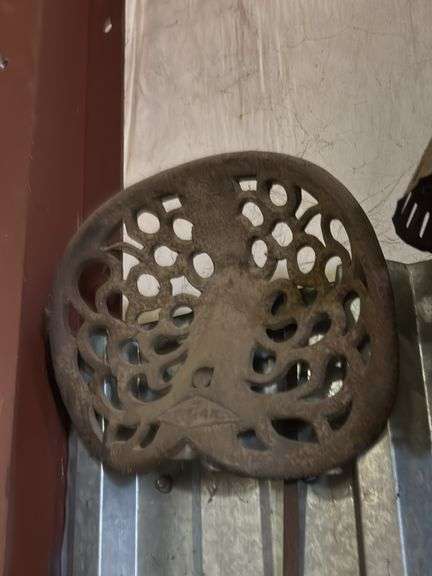 (1) Midland Cast Iron Seat image