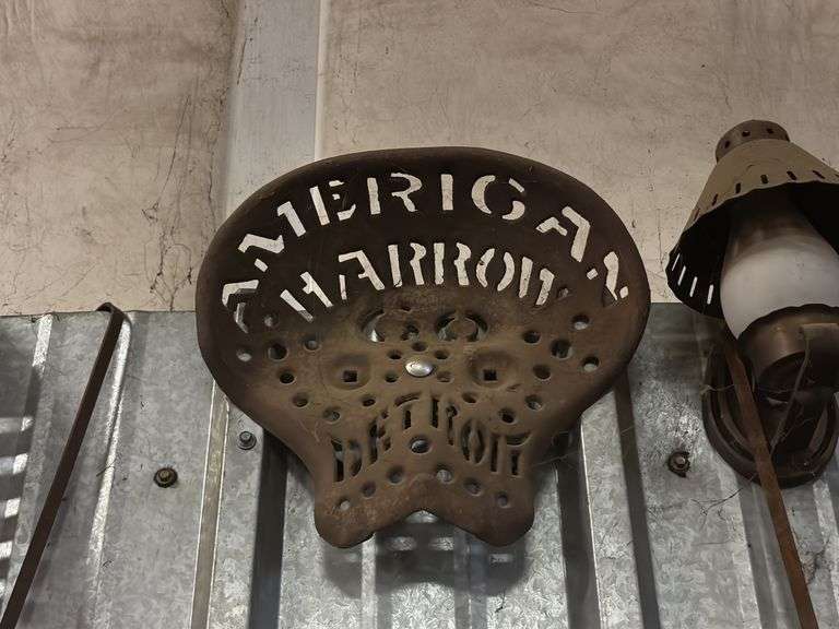 (1) American Harrow Seat image