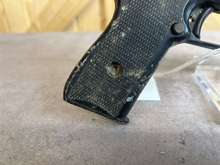Marksman  Repeater .177 Air Pistol