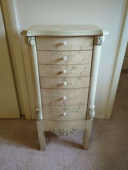 Stand Up Jewelry Box and Contents