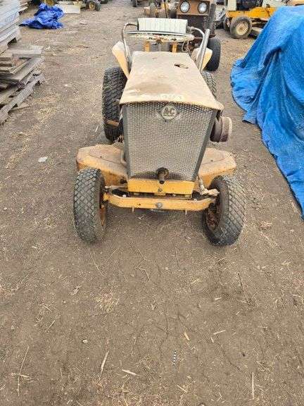 Allis-Chalmers B-10