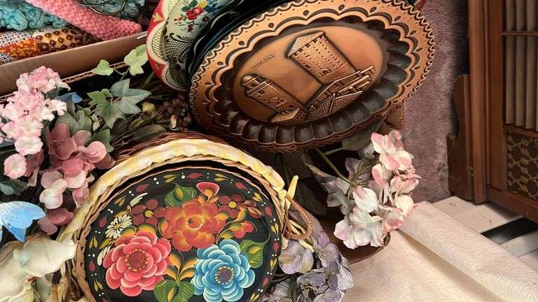 Crocheted Hangers, Decorative Plates, and Florals