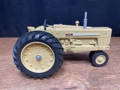 1/16 Cockshutt 570 1987 NFTM Ertl
