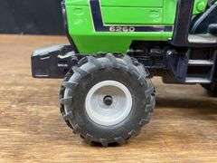 1/16 Deutz-Allis 6260 Collector NIB Ertl