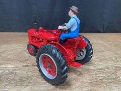 1/16 Farmall H 50th Anniversary NIB Ertl