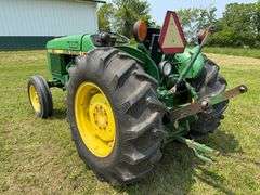 John Deere 2255