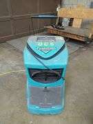 (1) Dri-eaz Evolution LRG Dehumidifier - GET SERVICE ER8 ON Display