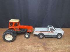(2) 1/16 AC 7080 + Pickup Ertl
