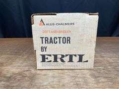 1/16 AC 200 NIB Ertl