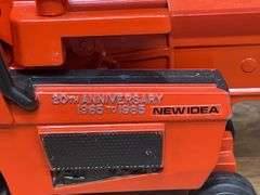 (2) 1/32 New Idea Uni-Harvesters SM
