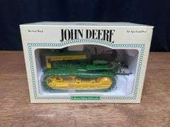1/16 John Deere 430 Crawler Collector NIB Ertl
