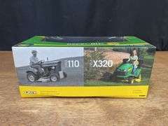 1/16 John Deere 110 + X320 L&G Set Collector NIB Ertl