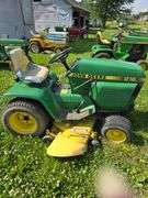 John Deere 216