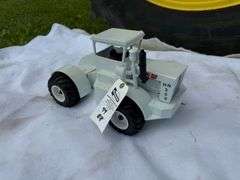 1/16 Scale Trumm Big Bud HN250