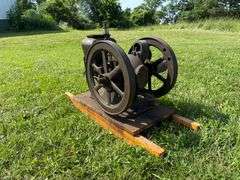 Nice original IH Mogul 1.5hp