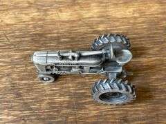 (2) 1/43 Farmall H + M Pewter NIB SC