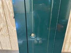 Stockton Steel Gun Safe with Shelf; Holds 6 Long Guns