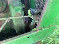 John Deere Model LA