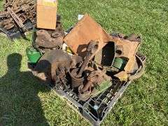 John Deere Two Cylinder Parts Pallet