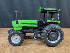 1/16 Deutz-Allis 9150 Collector NIB Ertl