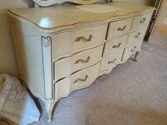 9 Drawer Dresser Vanity