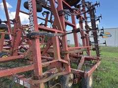 Sunflower 5033 Field Cultivator 28'