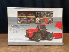 (3) 1/32 Case-IH Tractors + Spreader NIB Ertl