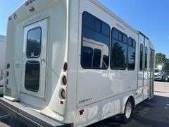 2016 Ford E450 Super Duty