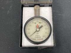 IH Tire Pressure Gauge