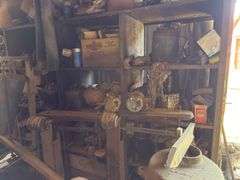 Contents Upper and Lower East Loft - Machine Shed