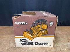 1/16 Case 1450B Dozer NIB Ertl