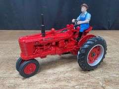 1/16 Farmall H 50th Anniversary NIB Ertl