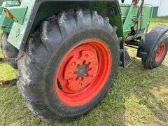 Low Hour Fendt 306LS with Loader