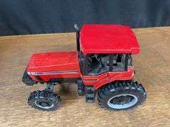 1/16 Case-IH Magnum 7240 1994 Farm Show NIB Ertl