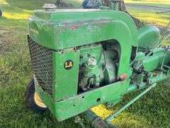 John Deere Model LA