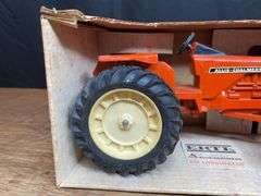 1/16 AC 200 NIB Ertl